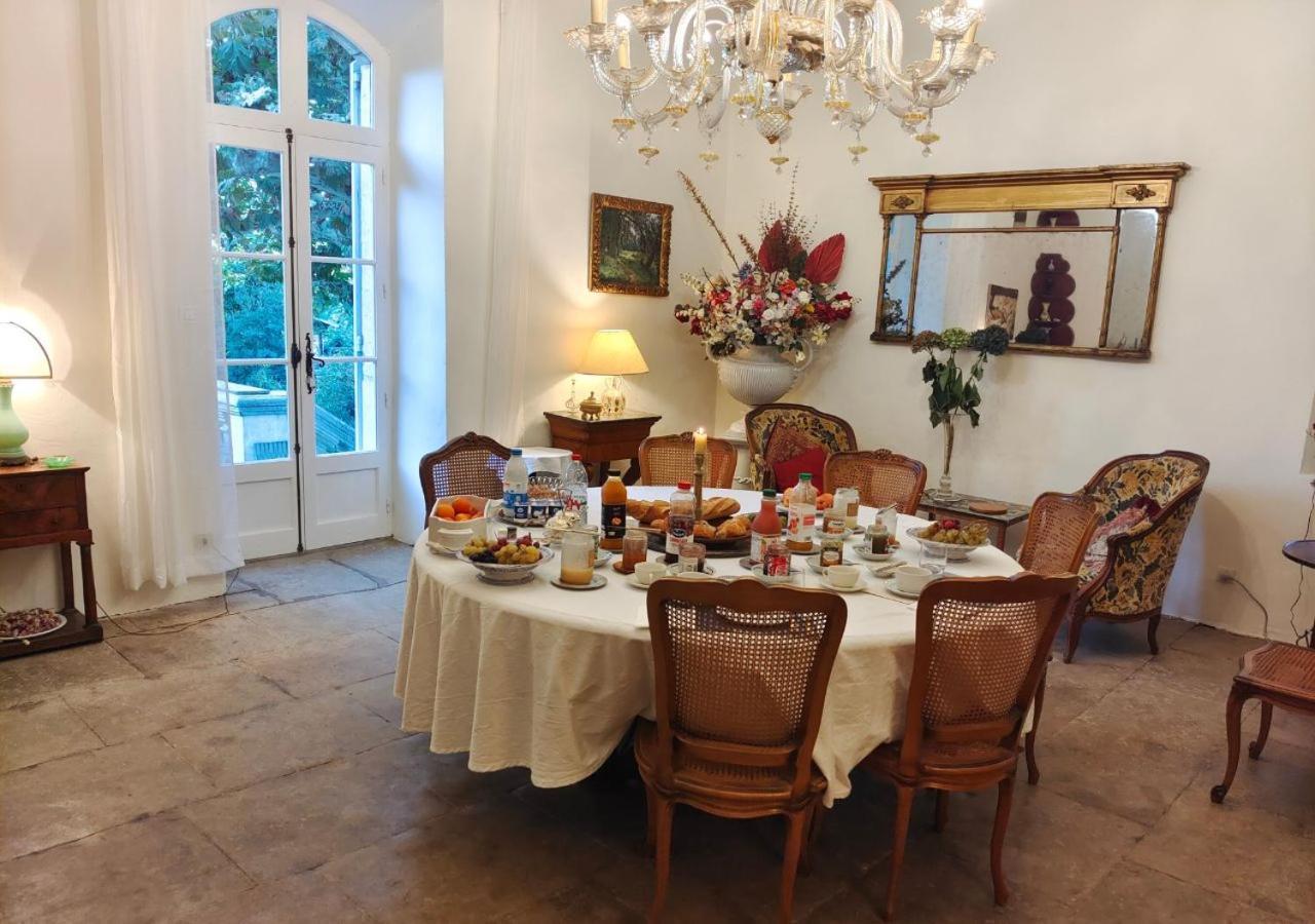 Rue Du Chateau A Cabrieres D'Avignon Bed and Breakfast Eksteriør billede