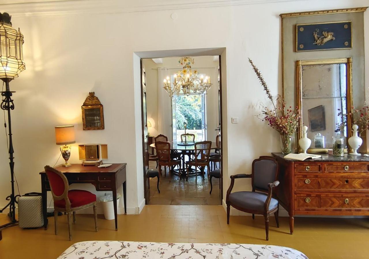 Rue Du Chateau A Cabrieres D'Avignon Bed and Breakfast Eksteriør billede